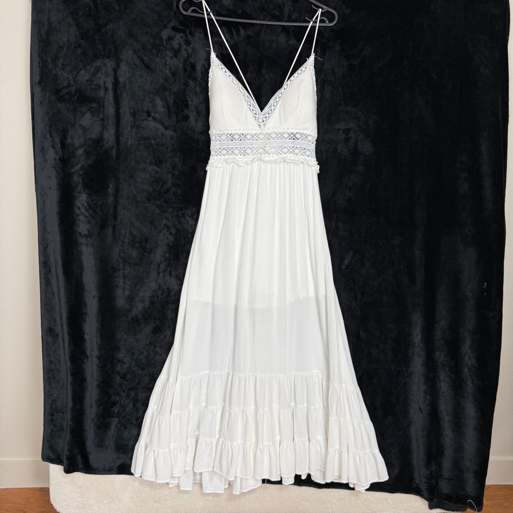 Hello Molly White Crochet Lace Tiered Maxi Dress Boho Sun Dress US 6 Minimalist - Picture 3 of 11